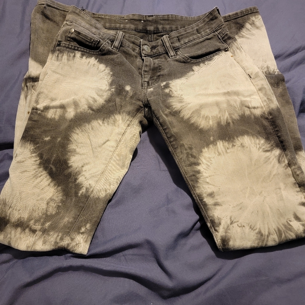 Stylish Gray Tie-Dye Women's Jeans